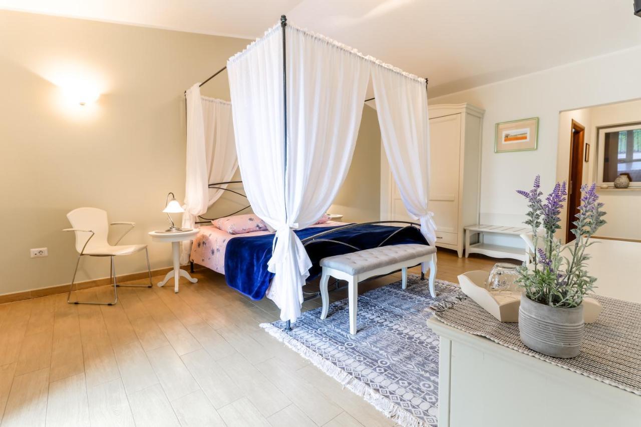 Bed & Breakfast Kastel Žbandaj Dış mekan fotoğraf