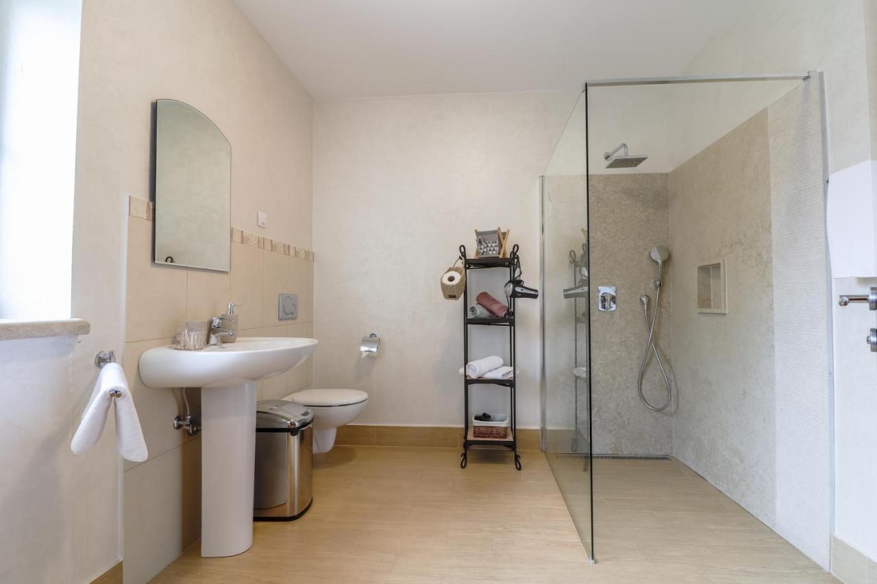 Bed & Breakfast Kastel Žbandaj Dış mekan fotoğraf